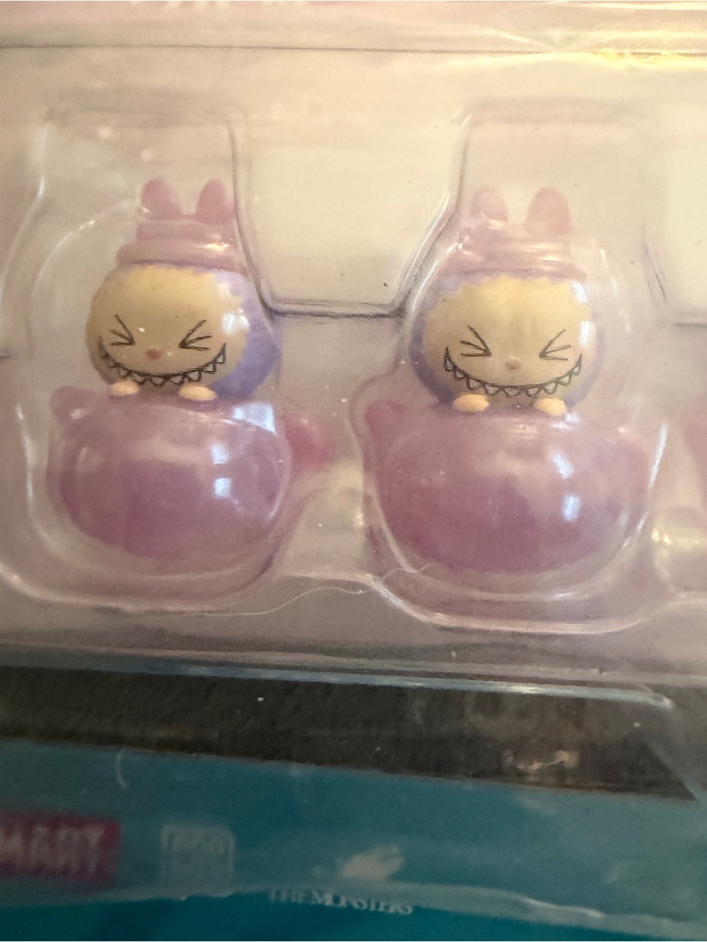 Limited edition 2 sets of The Monsters “Morning Tea “ Popbeans in pink and blue. - Picture 6 of 6